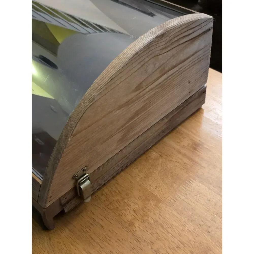 General antique wood